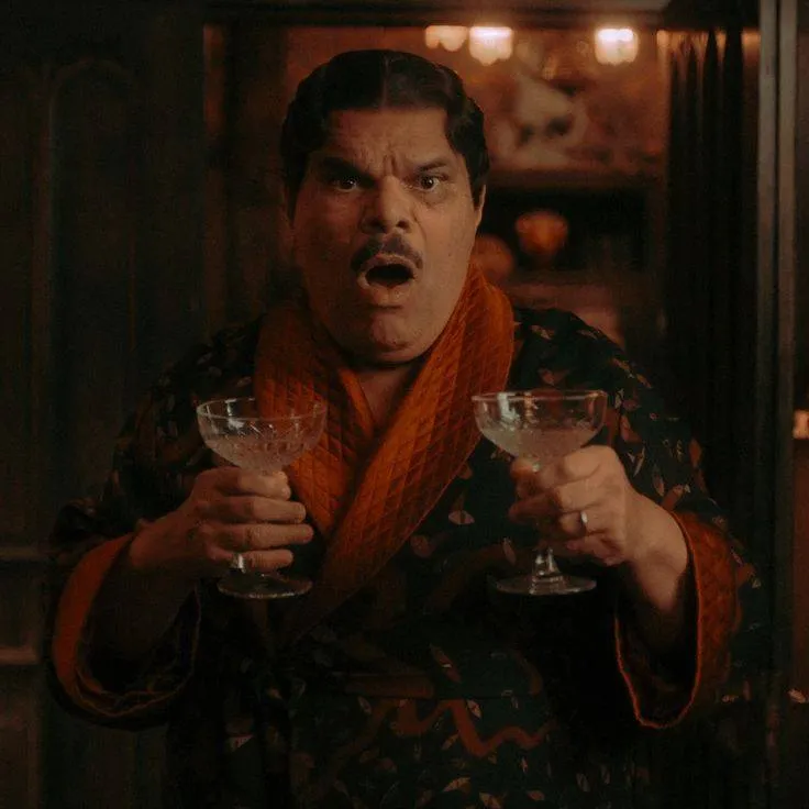 Gomez Addams Robe